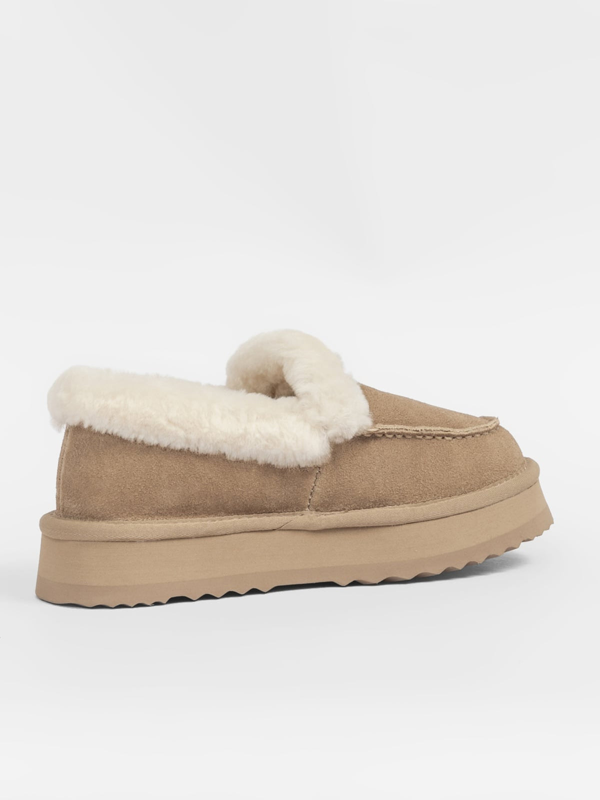Women's leather outdoor slippers with sheepskin